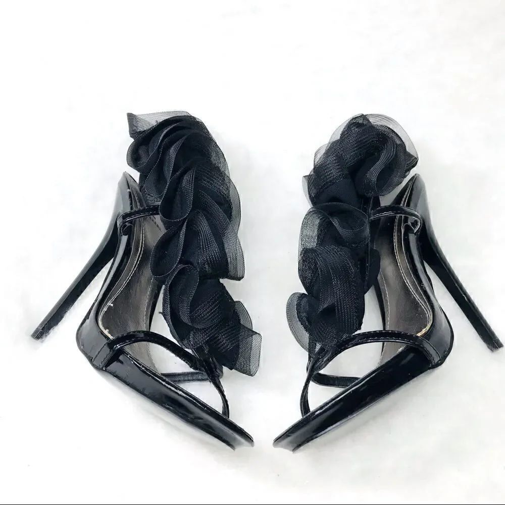 Bakers “Rory” Black 5” Ruffle Top Stiletto Heels
